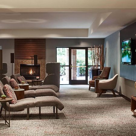 Courtyard By Marriott Portland Southeast/Clackamas Ngoại thất bức ảnh