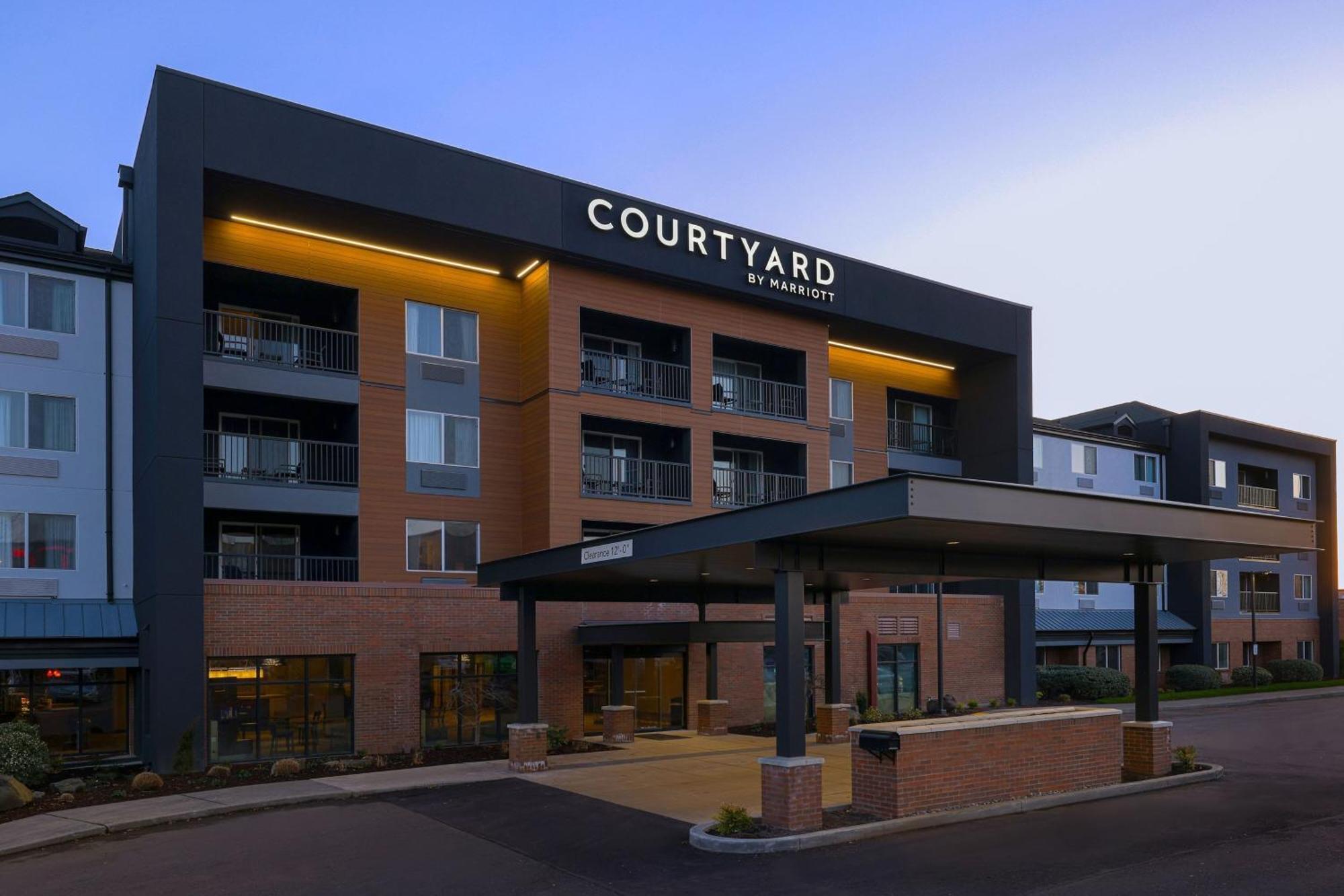 Courtyard By Marriott Portland Southeast/Clackamas Ngoại thất bức ảnh
