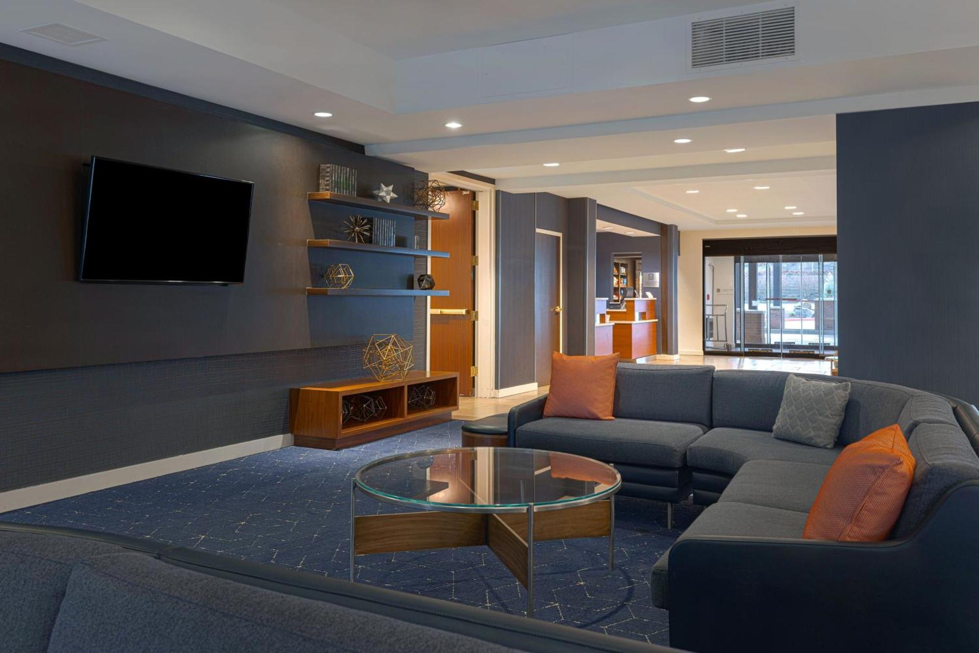 Courtyard By Marriott Portland Southeast/Clackamas Ngoại thất bức ảnh