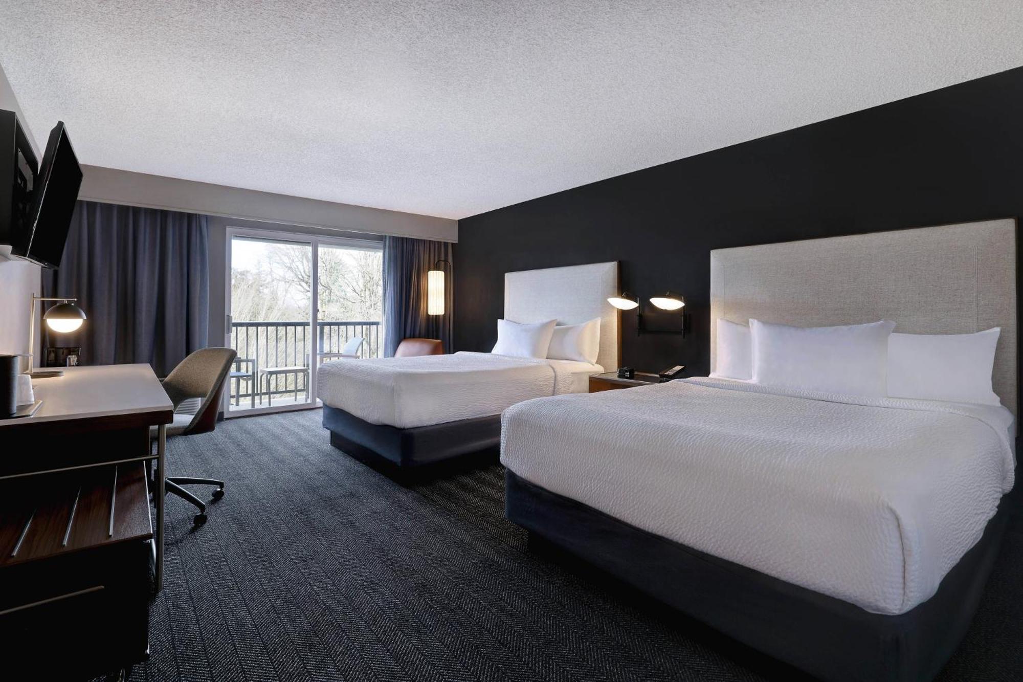Courtyard By Marriott Portland Southeast/Clackamas Ngoại thất bức ảnh