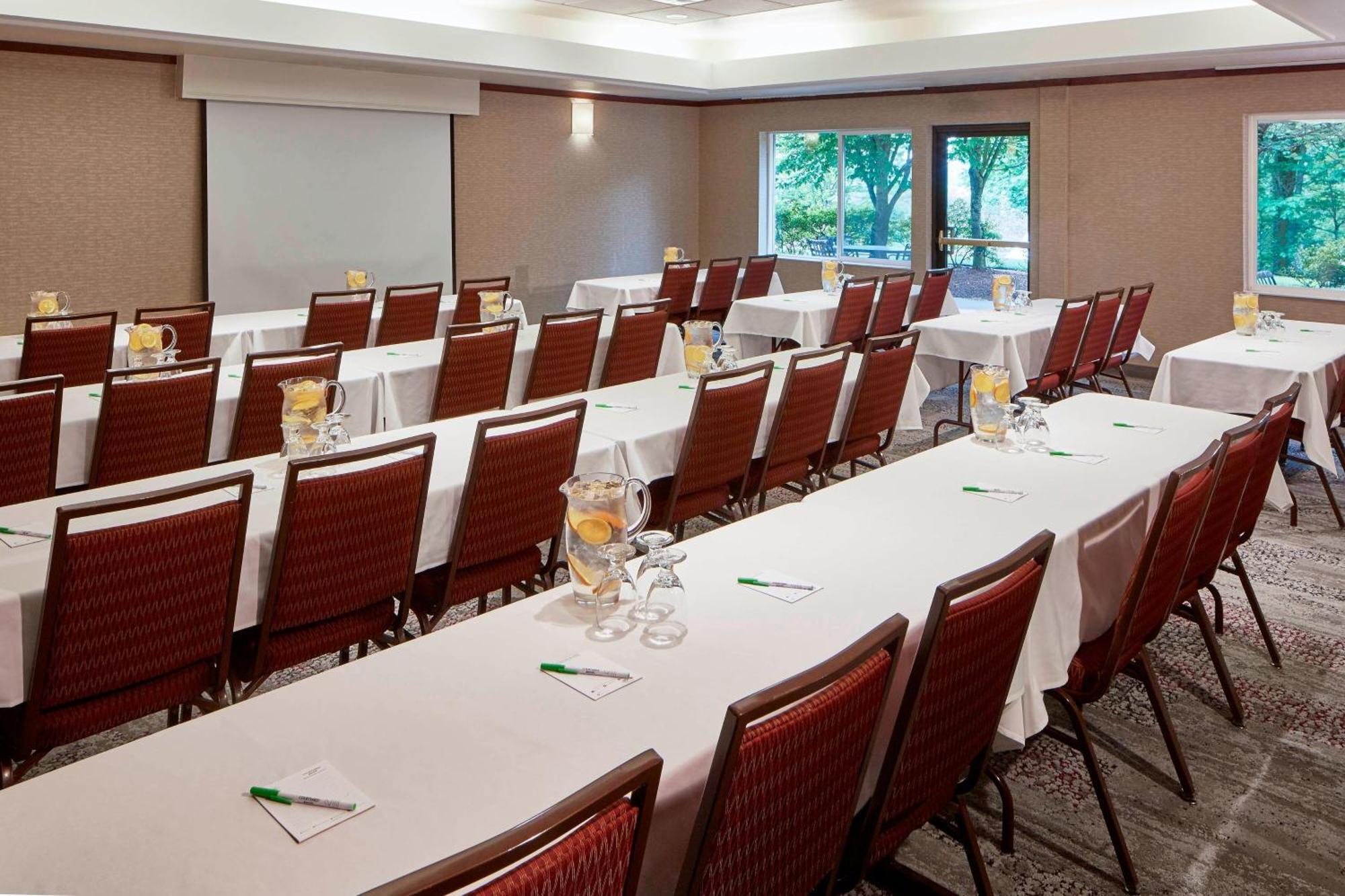 Courtyard By Marriott Portland Southeast/Clackamas Ngoại thất bức ảnh